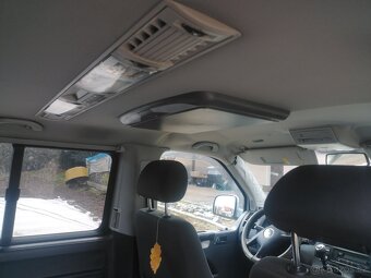 VW Caravelle T 5 - 7