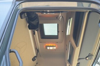 MERCEDES BENZ ACTROS_tahač návěsů - 7