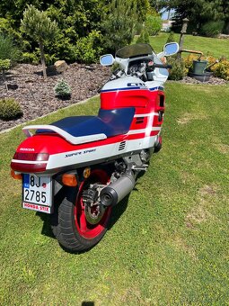 Honda CBR 1000F - 7