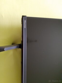 Hisense UHD smart Tv - 7