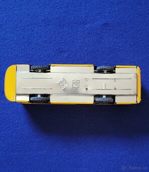 Kovap autobus Omnibus Bussing 1959 na klucik - 7