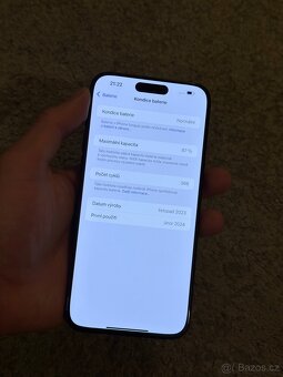 iPhone 15 Pro Max 256gb Černý Titan - 7