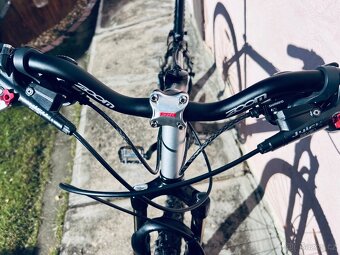 Trekové kolo Author 29 - 7