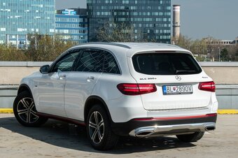 Mercedes-Benz GLC SUV 350 e 4MATIC A/T - 7