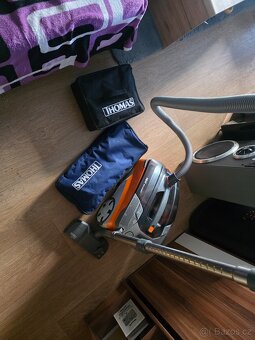 THOMAS AUQA PET FAMILY - 7