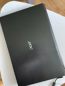 Prodám notebook Acer Aspire V3-772G - 7