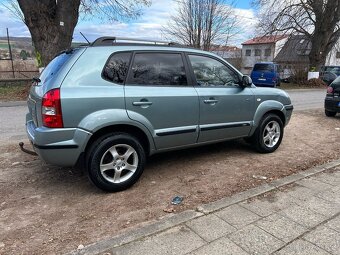 Hyundai Tucson 2,0i 104kW r.v.2007 najeto jen139 tis. KM - 7
