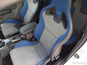 FOCUS RS - 7
