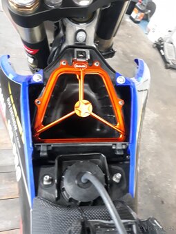 Prodám YAMAHA YZ450F r.v.2020 - 7