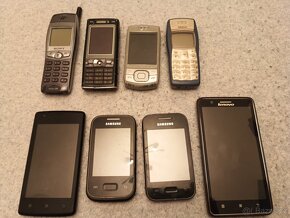 Mobily různé značky - 7