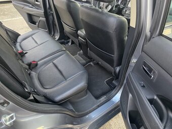 Mitsubishi Outlander PHEV - 7