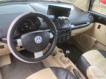 VW New Beetle - 7