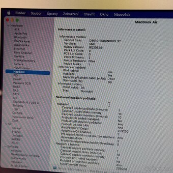 Apple MacBook Air 13” (A1466, Early 2015) – i5 / 8GB RAM / - 7