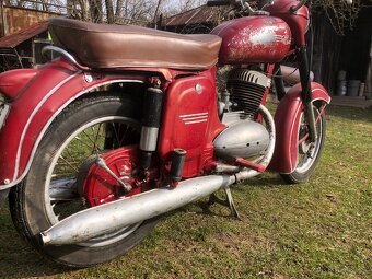 Jawa 250 kývačka 353 - 7