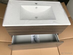 Luxusni koupelnova skrinka s umyvadlem orech - 7