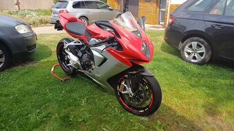 Mv agusta f3 800 - 7