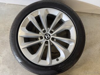 Originál Alu kola Bentley vč. letních pneu 285/45/21 - 7