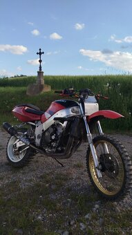 Suzuki GSX-R 750 - 7