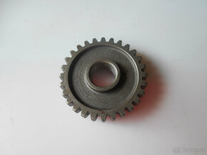 Prodam KOLEČKA PŘEVODOVKY 125/984 - 7