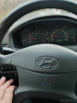 Černá Hyundai XG 30/automat/benzín/technická do 23.5.26 - 7