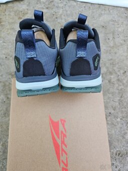 Altra Lone Peak 8 trailové boty, velikosti 40,5, nové - 7