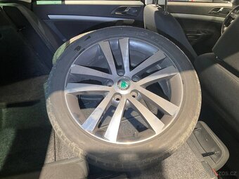 Škoda Octavia II 2.0 TDI 103kW 2012,xenon,serviska - 7