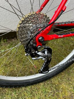 Horké kolo AUTHOR Versus SUPER STAV - 7