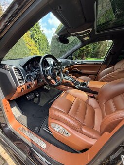 Porsche Cayenne 3.0d gts - 7