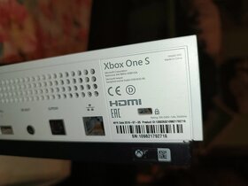 Xbox one S 1 TB - 7