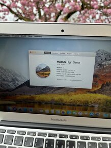 MacBook Air 11” 2016 - 7