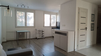 Prodej bytu 3+kk 60 m² Hradec Králové, Markovická - 7