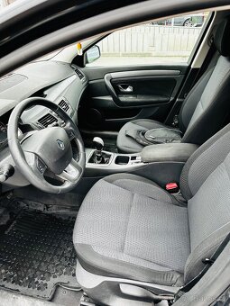 Renault Laguna ||| 2.0 benzin 2008 - 7