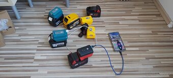 Powerbanka,Aku Milwaukee,DeWALT,Makita,Bosch 18V+LEDsvětlo. - 7