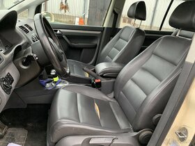 VW Touran dily - 7