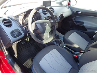 Seat Ibiza 1.2i,1maj,s.kniha,tažne,velmi pěkný stav. - 7