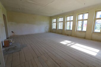 Prodej komerčního objektu Klokočov - 7