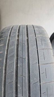 235/35/19 Matador, Pirelli - 7