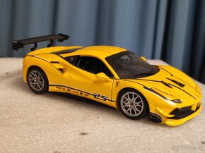 Ferrari 1:24 - 7