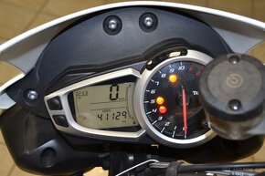 TRIUMPH Speed Triple R 1050, 2014 - 40000 KM - 7