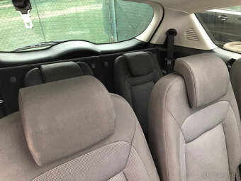 Ford S-Max 2,0 96kw - náhradní díly - 7
