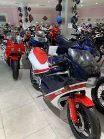 Honda VFR - 7