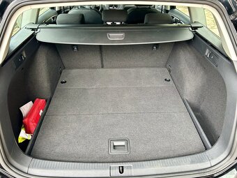 Volkswagen Golf, 1.6Tdi 81KW Confortline servis - 7