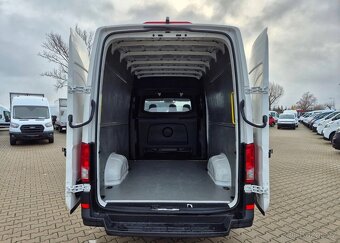 Volkswagen Crafter L3H2 2018, 7-místne 2,0TDi/140Hp - 7