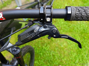 Trek Slash 8 2022 - 7