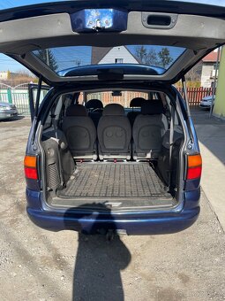 VW Sharan - 7