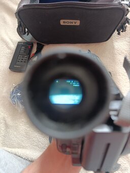 Videokamera Sony CCD-TR760 - 7