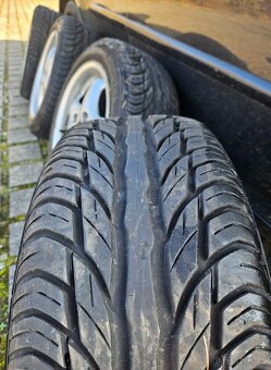 Uniroyal 195/50 R15 - 7