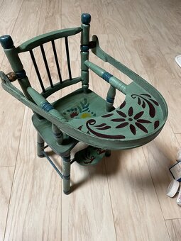 Starožitná židlička, stolička pro panenky 1945 - 7