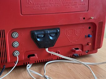 Televize - přenosný televizor Junosť C401 - 7