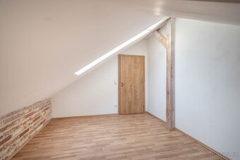 Pronájem bytu 3kk 70m2 v obci Čistá, terasa, parkovací stání - 7